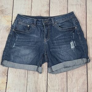 Earl Denim Shorts SIze 4.   B2